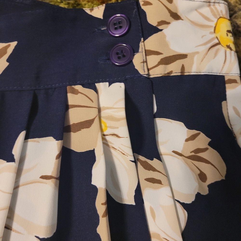 Wrap skirt with pockets - Picture 3 of 6